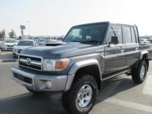 TOYOTA LAND CRUISER GXL 2018