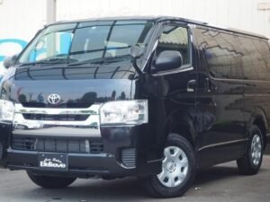 TOYOTA HIACE VAN 2019