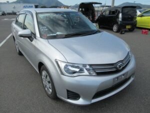 TOYOTA COROLLA AXIO 1.5X 2013