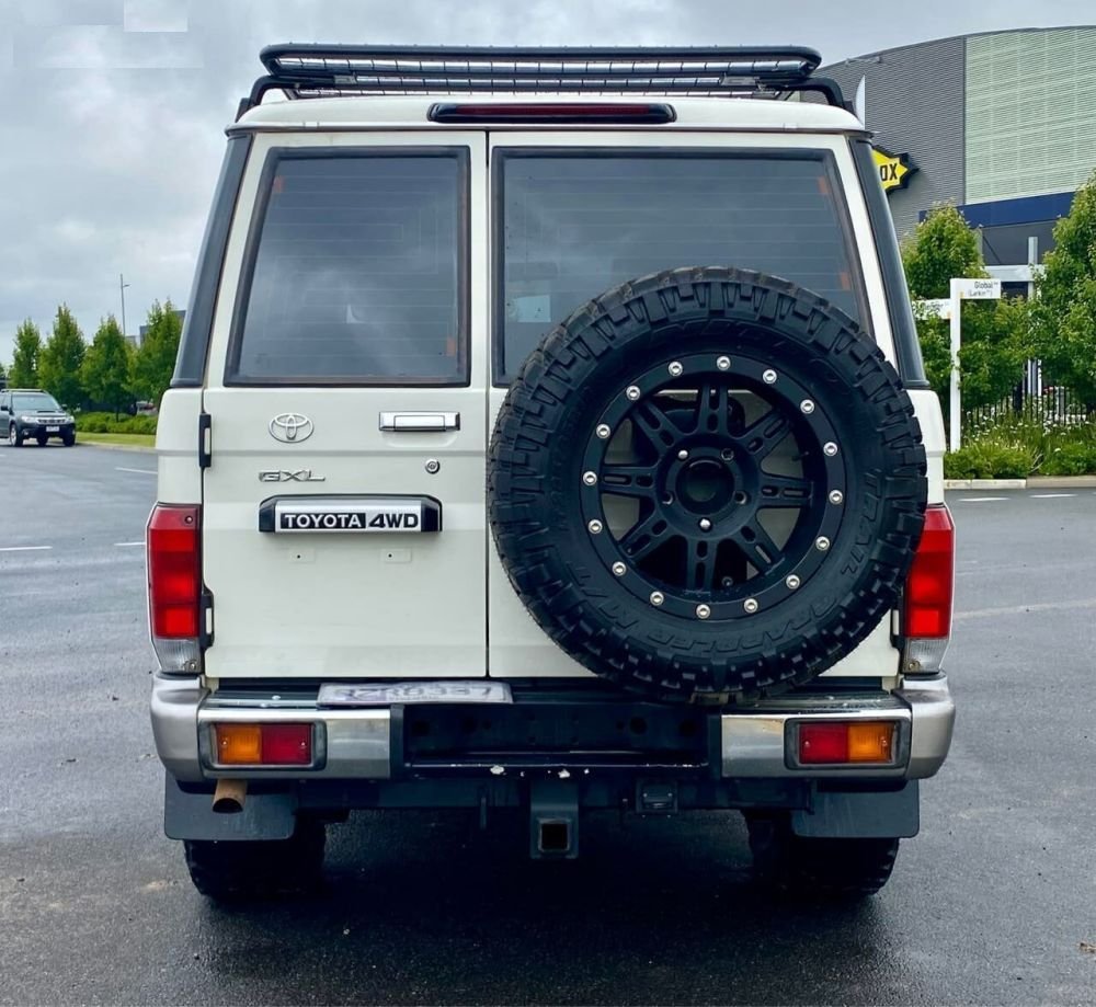 Toyota Land Cruiser Hardtop 5 Door 2018 - Image 2