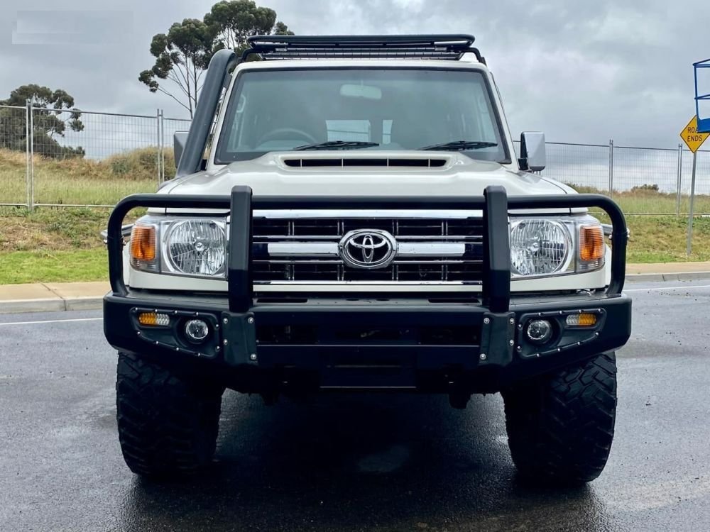 Toyota Land Cruiser Hardtop 5 Door 2018 - Image 4