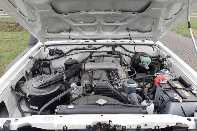 Toyota Land Cruiser HZJ79L DC 4x4 2019 - Image 11